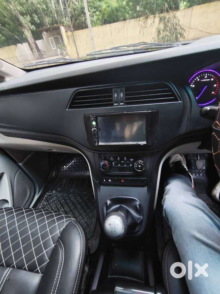 Mahindra Marazzo M2, 2020, Diesel