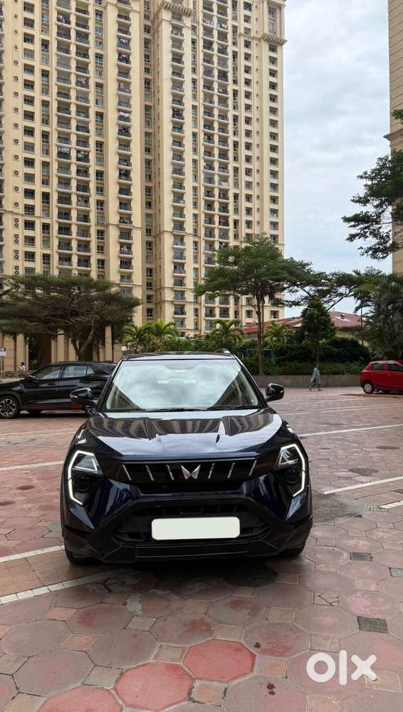 Mahindra Xuv 3xo 2024 Petrol Automatic Ax5 12500kms