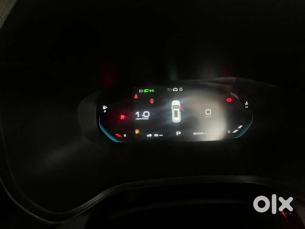 Mg Hector Savvy 2023, Automatic Petrol Car