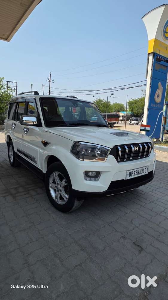 Mahindra Scorpio S10, 2016, Diesel