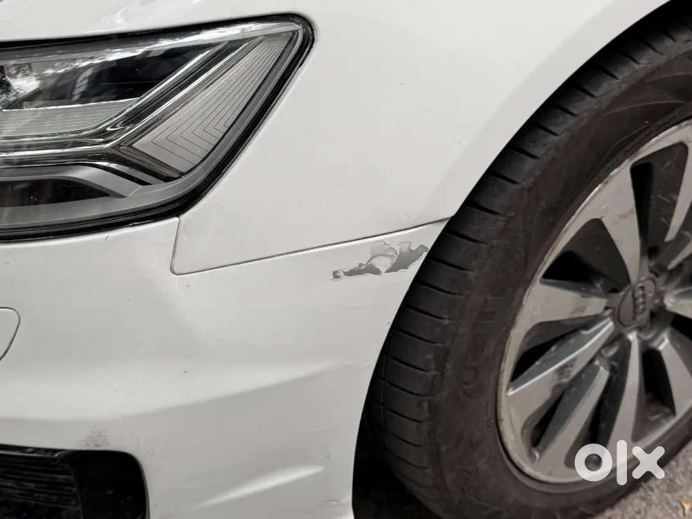 Audi A6 Petrol Without Sunroof
