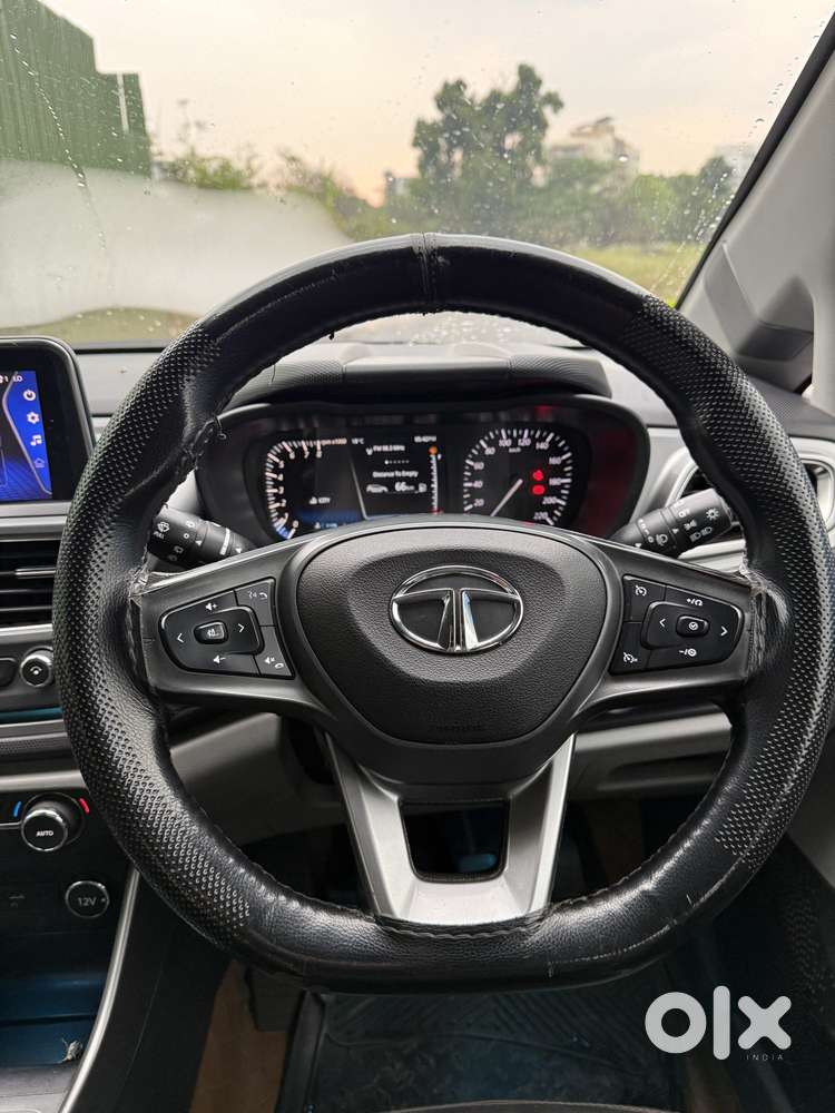 Tata Altroz 1.2 Xz (o), 2020, Petrol