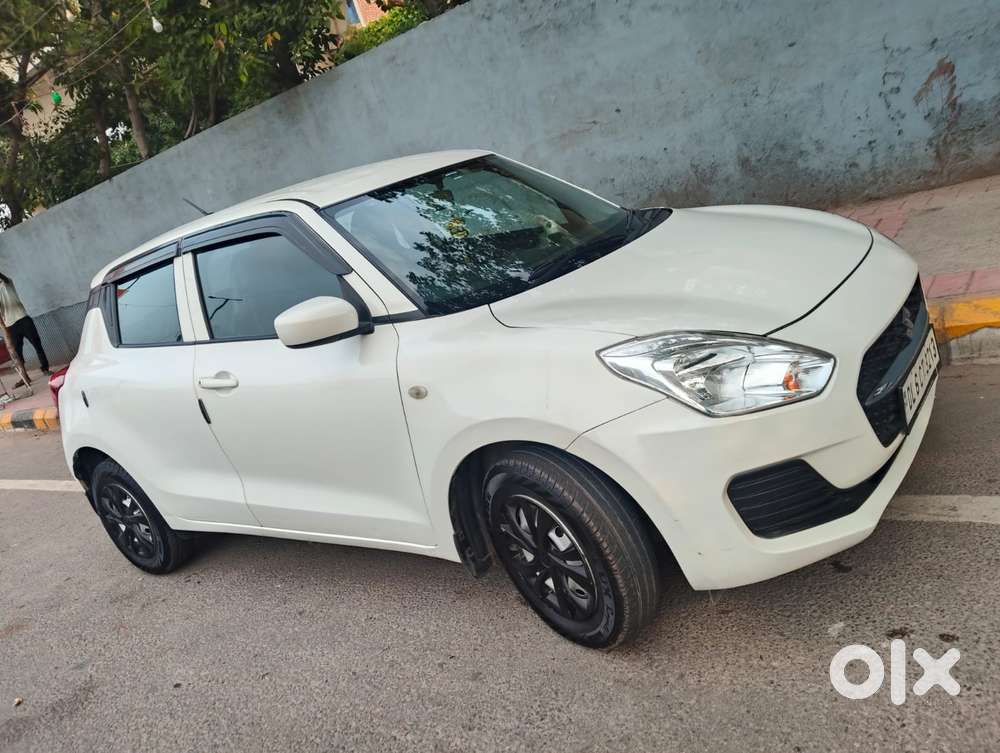 Maruti Suzuki Swift Lxi Optional-o, 2022, Petrol