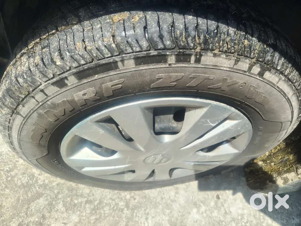 Maruti Suzuki Swift Dzire 2014 Petrol Manual