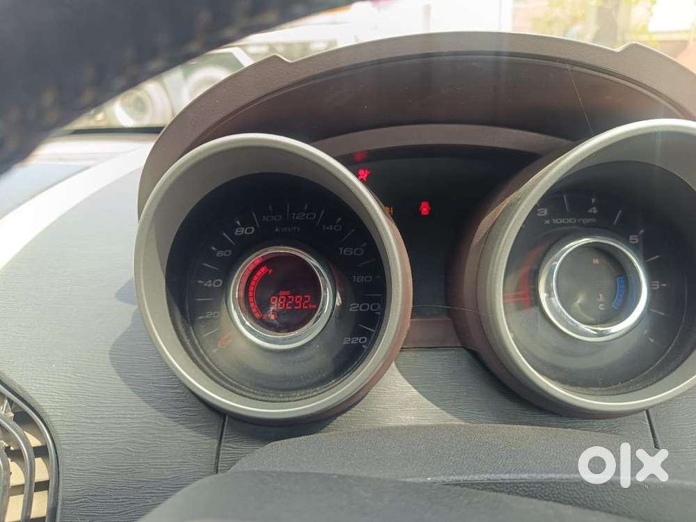 Mahindra Xuv500 2013 Diesel 88000 Km Driven