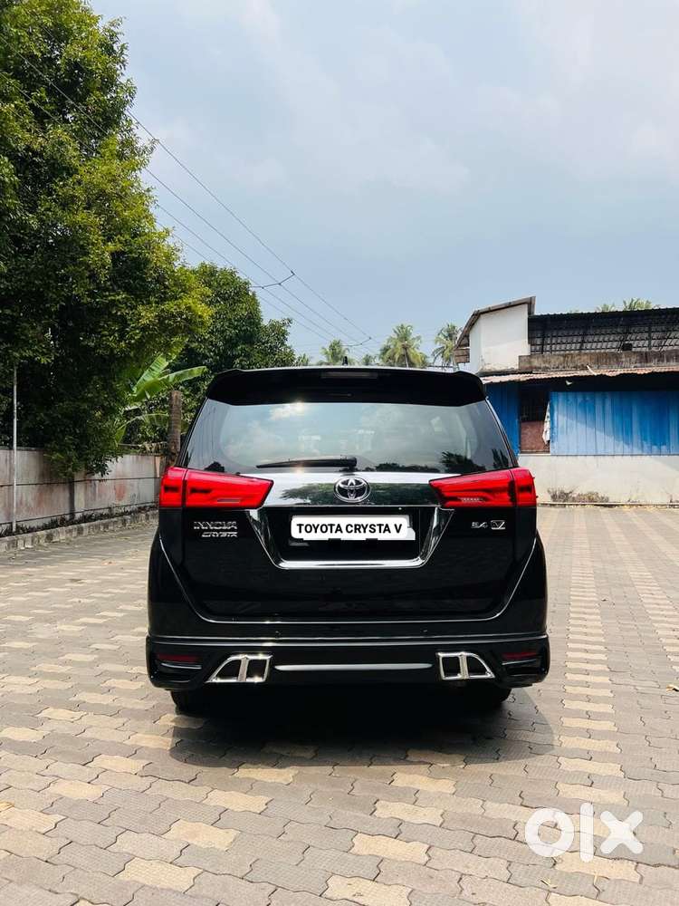 Toyota Innova Crysta 2.4 V, 2017, Diesel