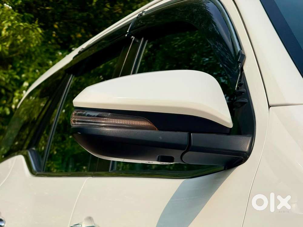 Toyota Fortuner 4x2 At 2.7 Petrol, 2022, Petrol
