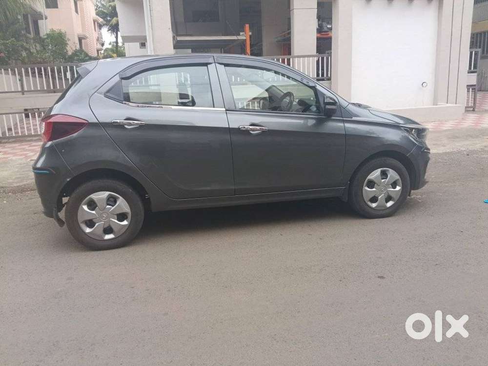 Tata Tiago 1.2 Revotron Xt Cng, 2022, Cng & Hybrids