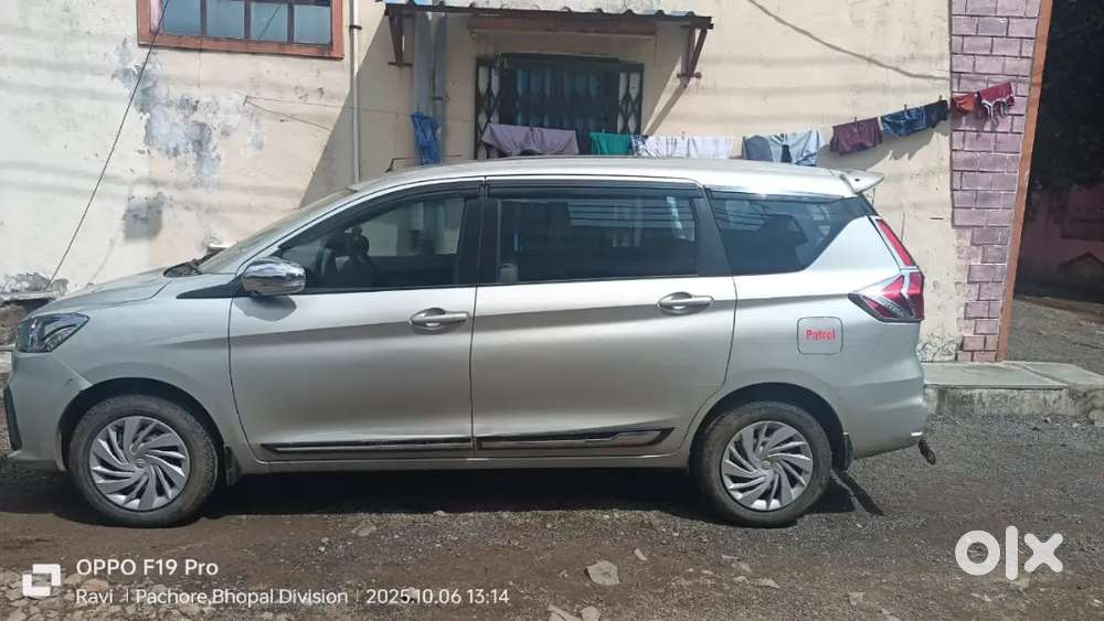 Maruti Suzuki Ertiga 2021 Variant Vxi