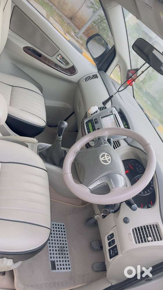 Toyota Innova 2.5 V 7 Str, 2013, Diesel