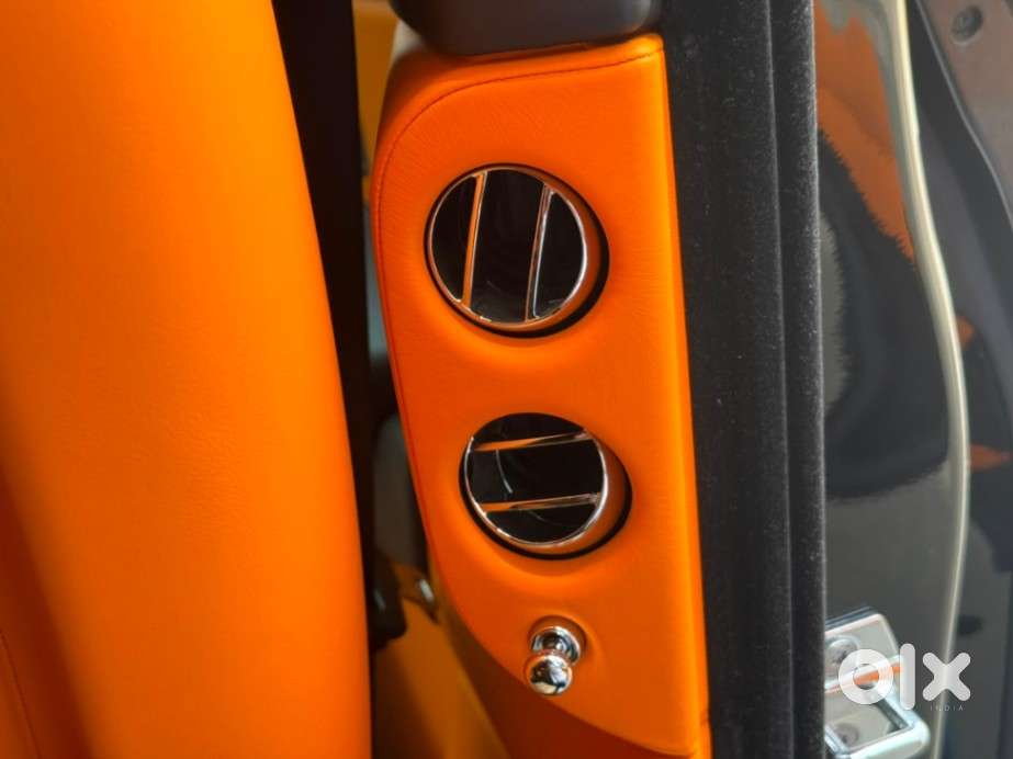 Rolls-royce Cullinan, 2025, Petrol