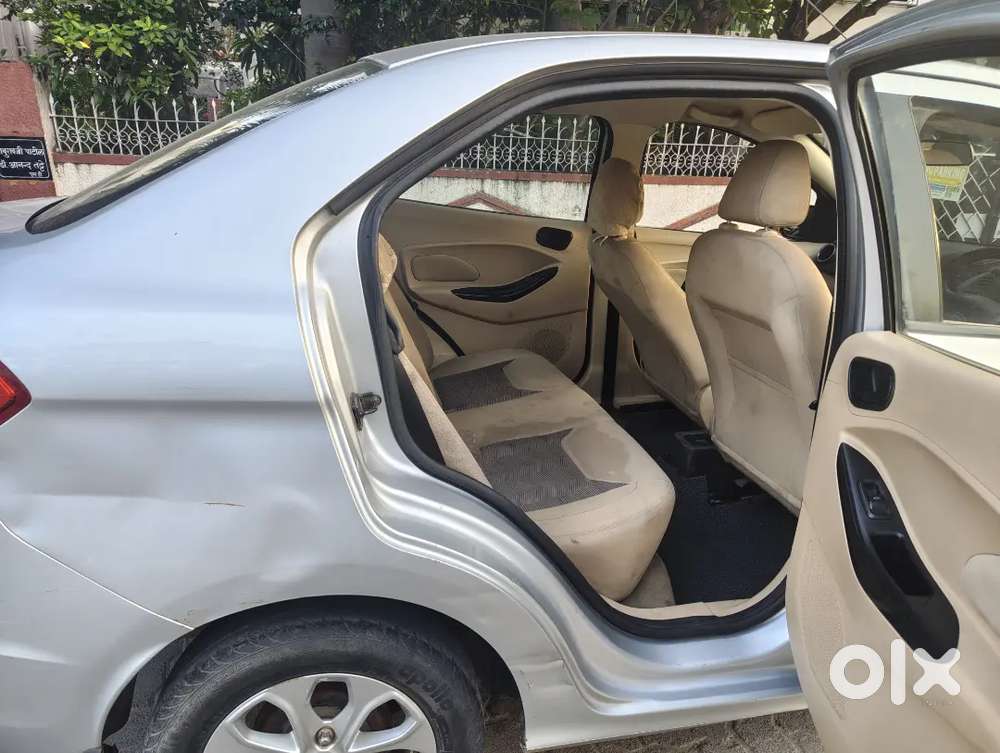 Ford Aspire Titanium 2018