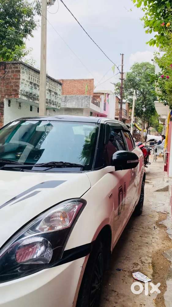 Maruti Suzuki Swift Dzire 2016 Petrol Well Maintained