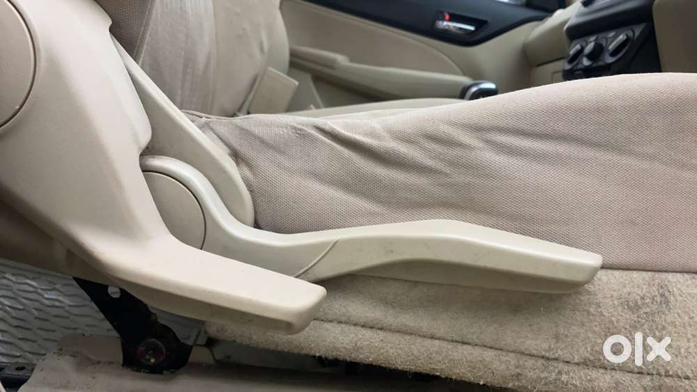 Maruti Suzuki Swift Dzire Amt Vdi, 2018, Diesel