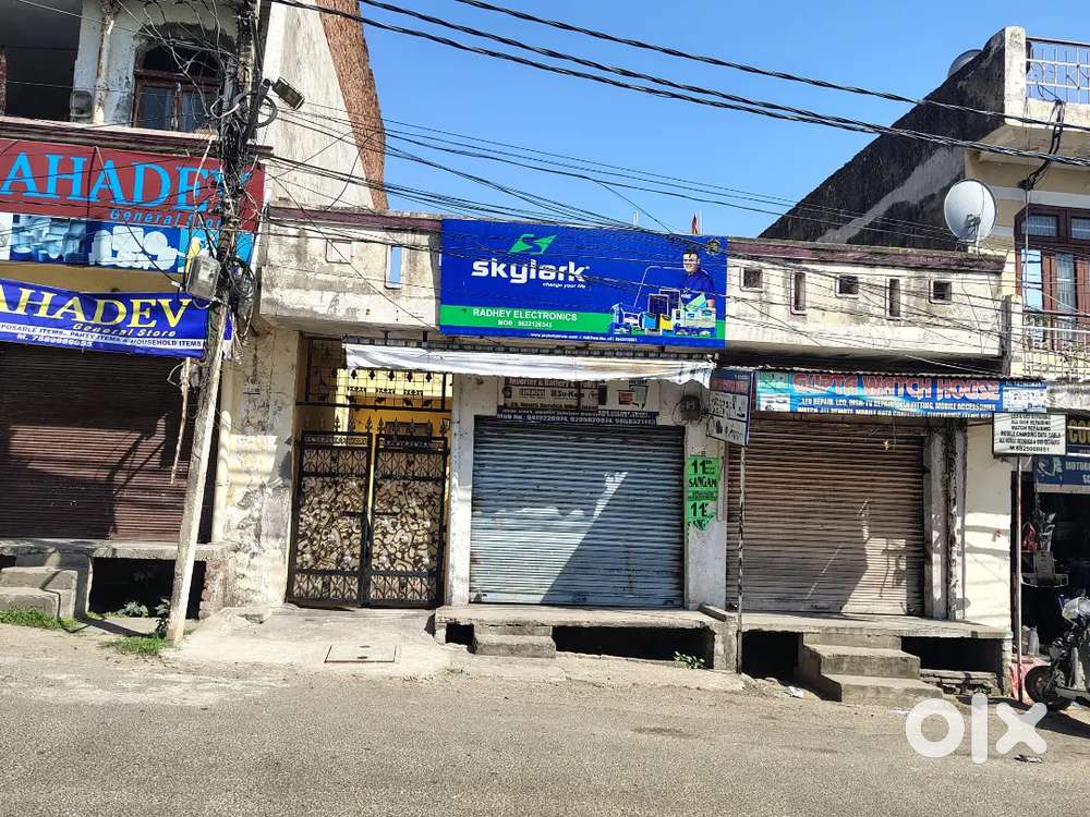 2 Separate Shops for Sale with Roof &ndash; Buy One or Both