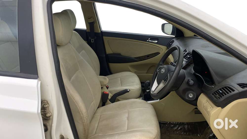 Hyundai Verna Fluidic 1.6 Vtvt Sx, 2013, Petrol