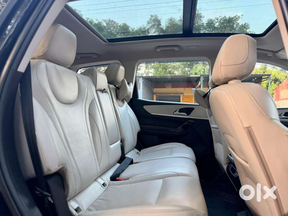 Mahindra Xuv700 2.2 Ax 7 Diesel Mt Str, 2023, Diesel