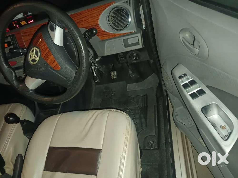 Toyota Etios 2011 Car