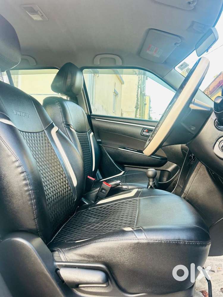 Maruti Suzuki Swift Vxi Optional, 2017, Petrol
