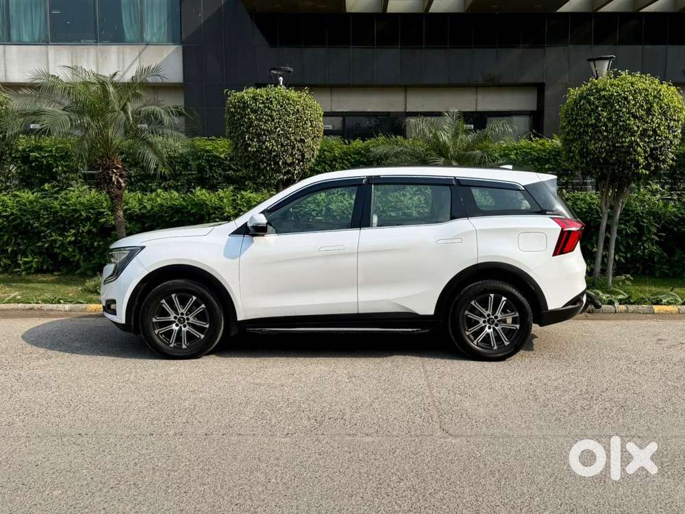 Mahindra Xuv700 2.2 Ax 7 Diesel At Str, 2023, Diesel