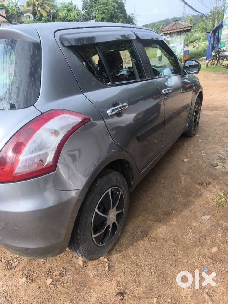 Maruti Suzuki Swift Lxi, 2016, Petrol