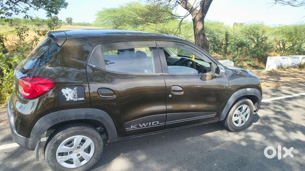 Renault Kwid 1.0 Rxt (o) Easy-r, 2019, Petrol