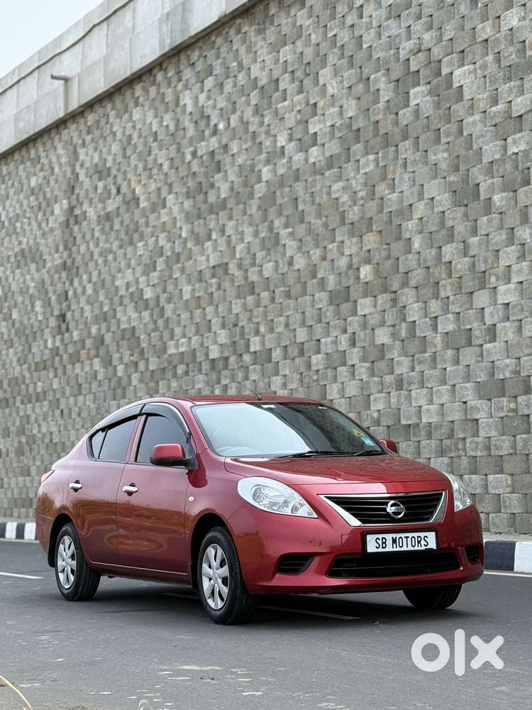 Nissan Sunny Xv, 2014, Petrol