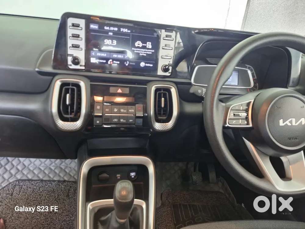 Kia Sonet 2023 1.0 Htk Plus Imt Turbo