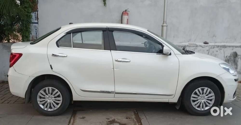 Maruti Suzuki Dzire 1.2 Vxi Cng, 2022, Cng & Hybrids