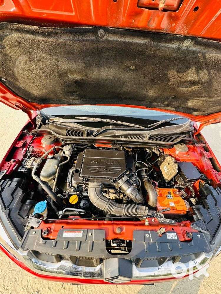 Maruti Suzuki Brezza Zdi+ Dual Tone, 2017, Diesel