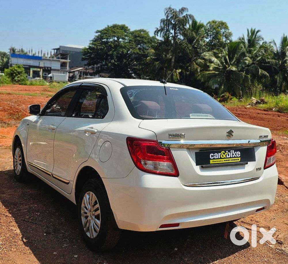 Maruti Suzuki Swift Dzire 1.2 Vxi Bsiv, 2018, Petrol