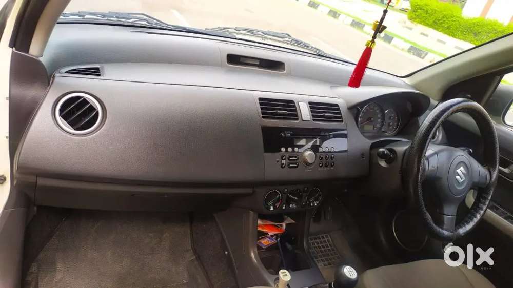 Maruti Suzuki Swift 2010