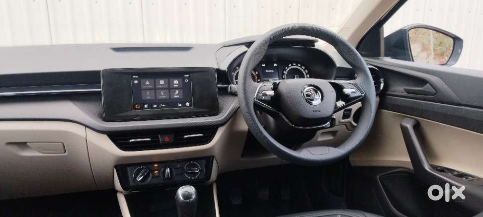 Skoda Slavia 1.0 Active Tsi, 2023, Petrol