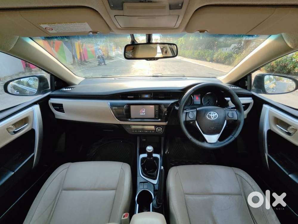 Toyota Corolla Altis 2010-2013 G, 2014, Petrol