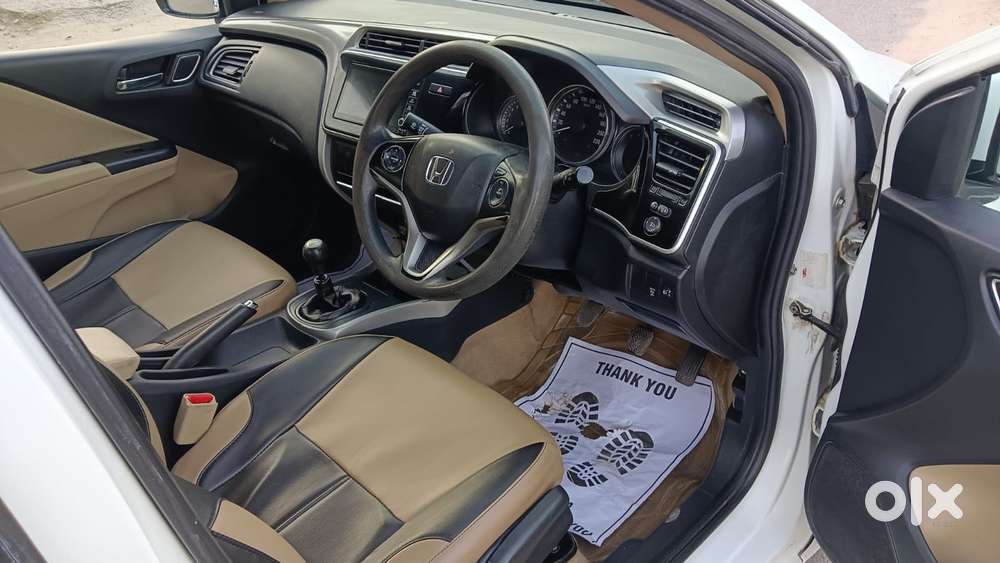 Honda City I-vtec V, 2018, Petrol