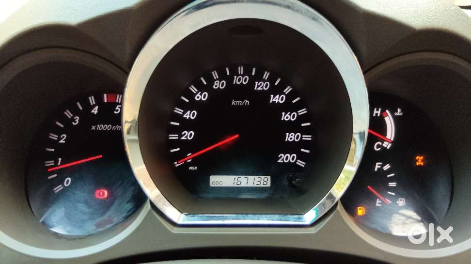 Toyota Fortuner 3.0 4x4 Manual, 2012, Diesel