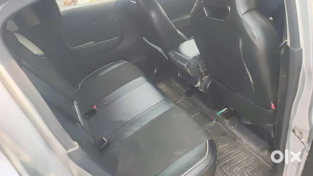 Mahindra Kuv100 Nxt 2017 Diesel 106000 Km Driven