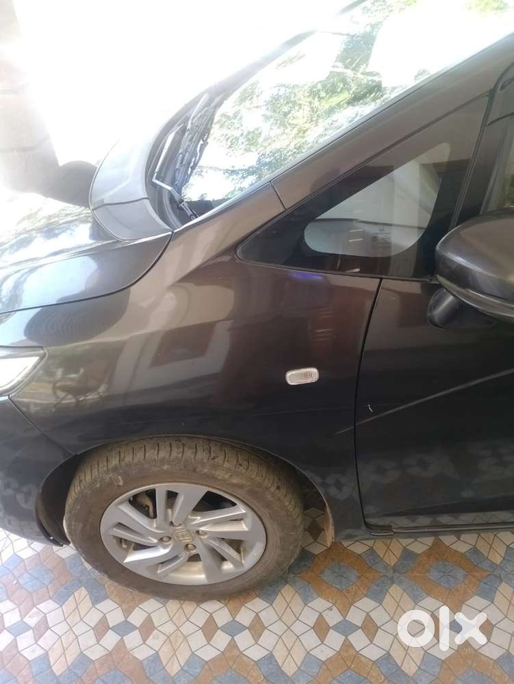 Honda Jazz 2019 Petrol 76500 Km Driven