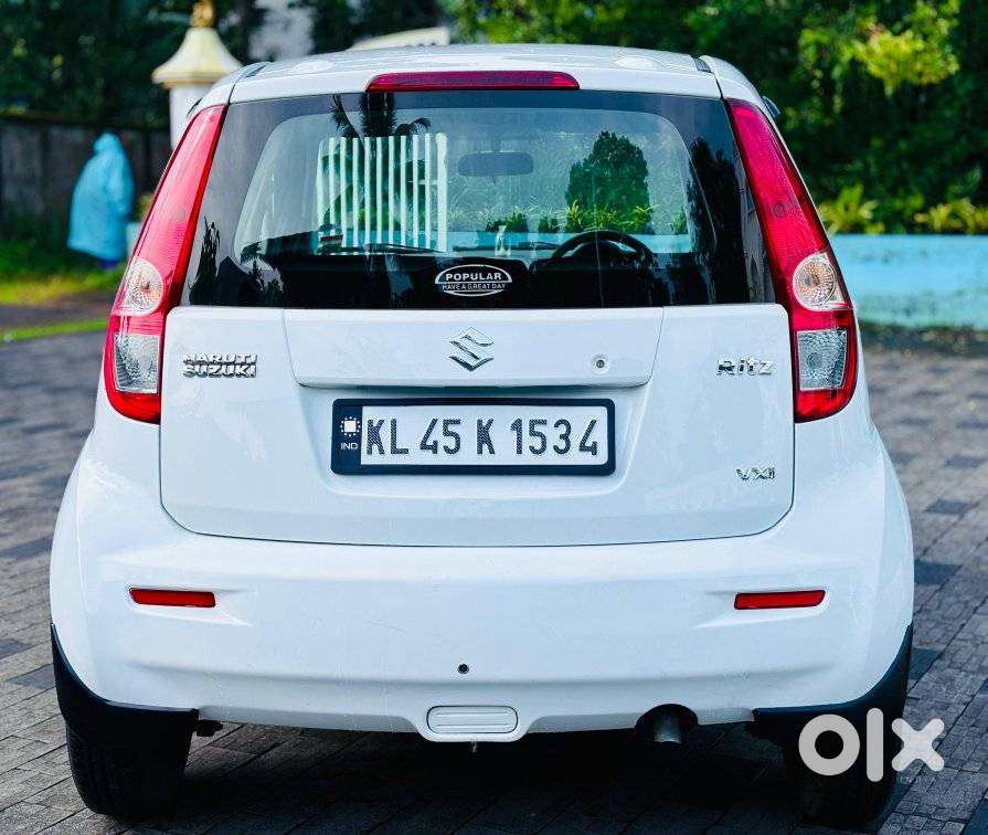 Maruti Suzuki Ritz Lxi, 2013, Petrol