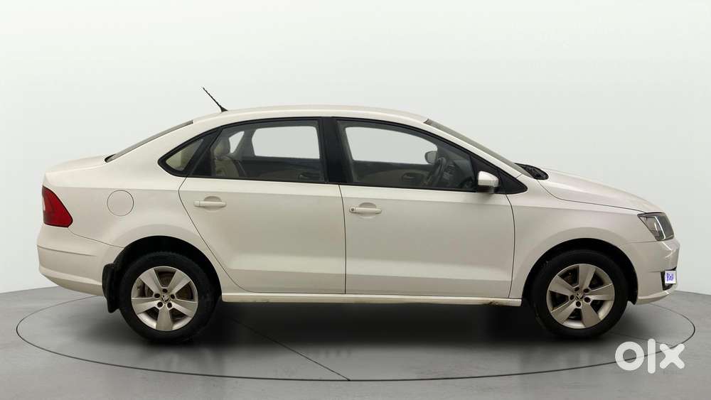 Skoda Rapid 2011-2013 1.6 Mpi Ambition, 2017, Petrol