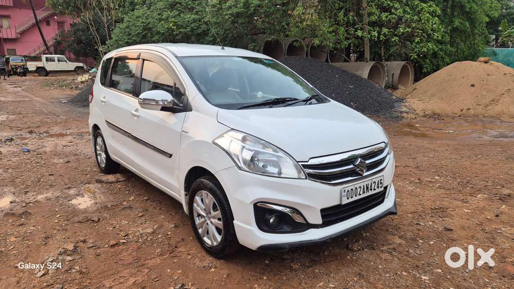 Maruti Suzuki Ertiga Zxi Plus , 2017, Petrol
