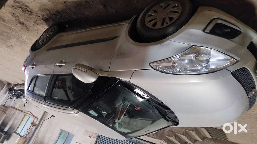 Maruti Suzuki Swift 2017 Petrol 26500 Km Driven