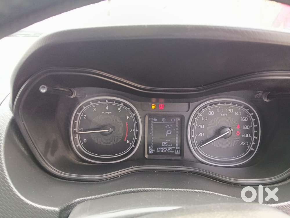 Maruti Suzuki Vitara Brezza 1.5 Zxi Plus At Dual Tone, 2021, Petrol