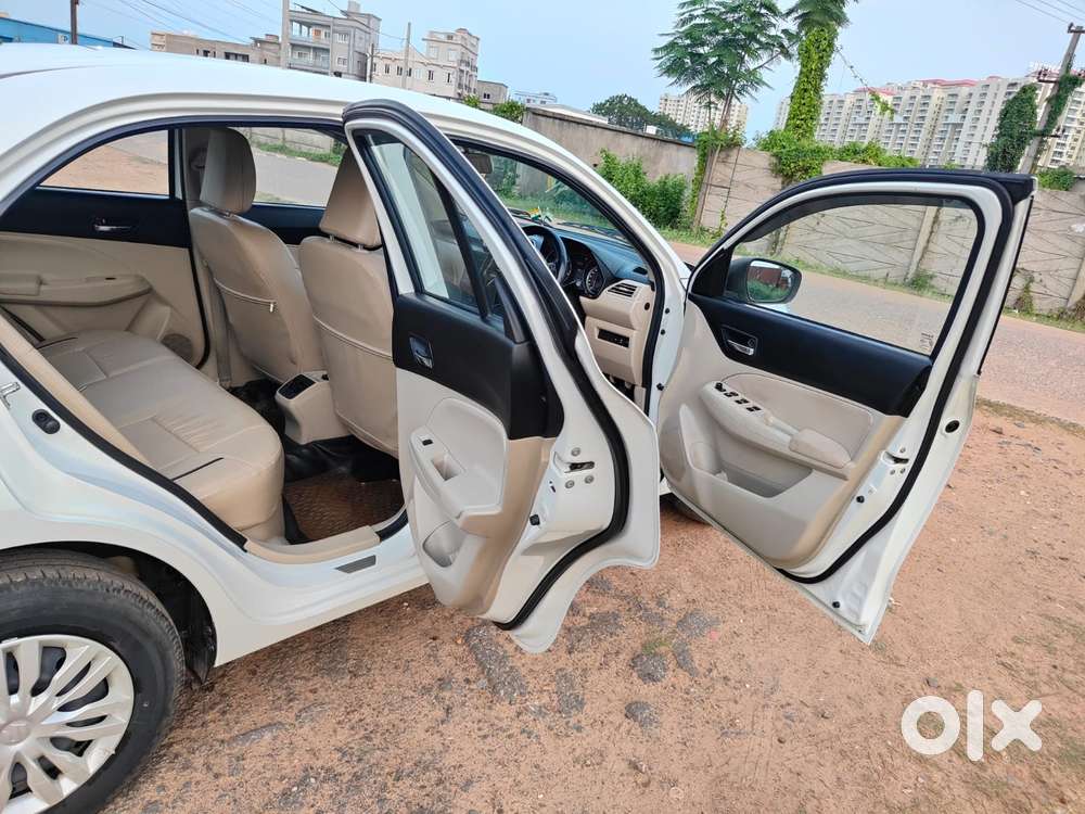 Maruti Suzuki Dzire 1.2 Vxi, 2023, Petrol