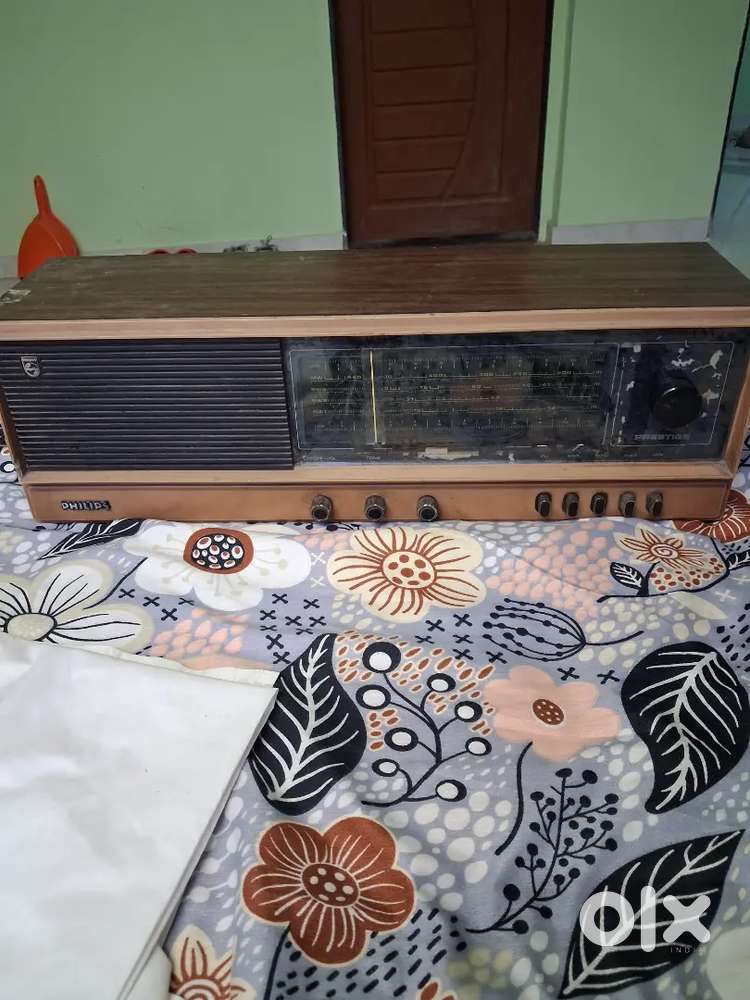 Philips Radio price negotiable