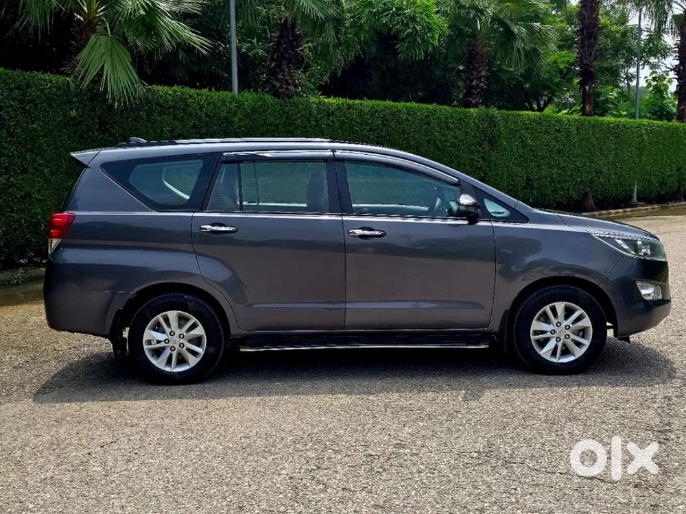 Toyota Innova Crysta 2.4 G Mt 7 Str, 2020, Diesel