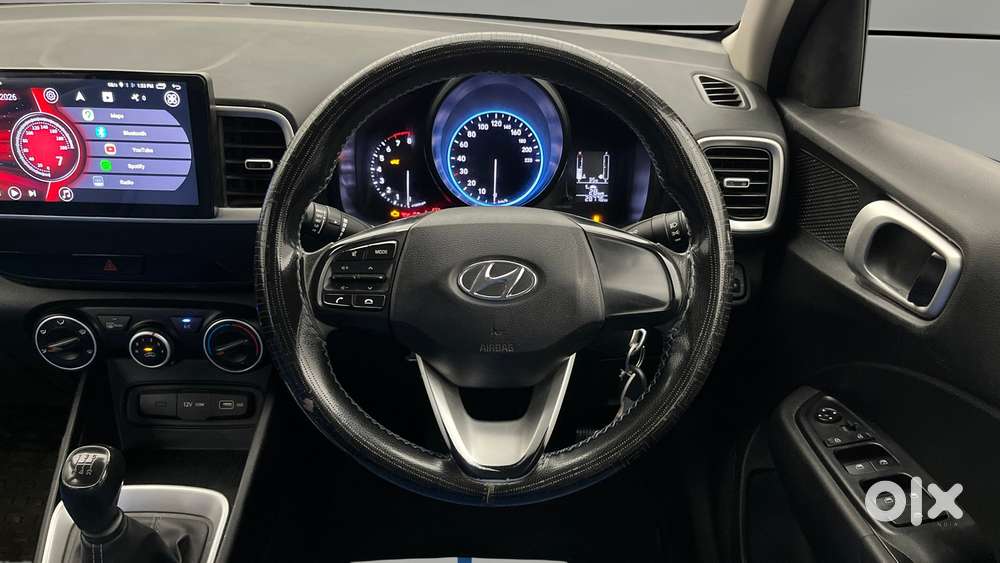 Hyundai Venue S, 2022, Petrol