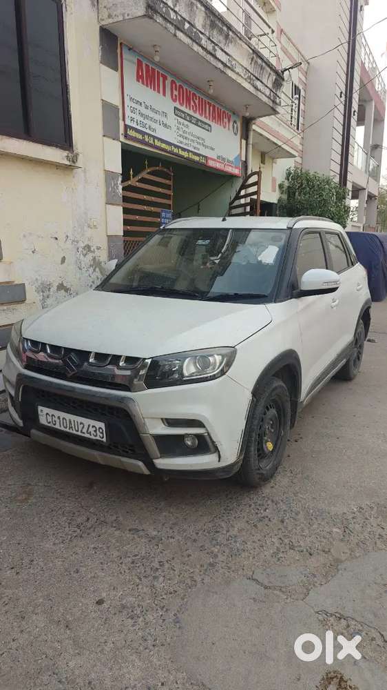 Vitara Brezza 2019 Top Model Manual White