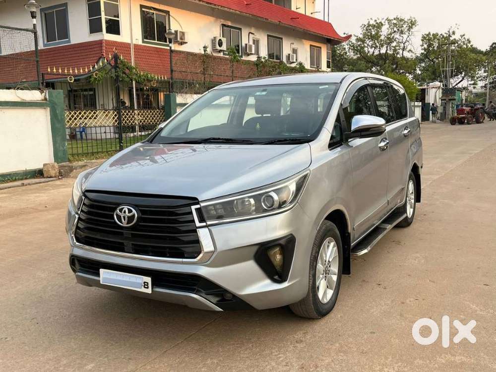 Toyota Innova Crysta 2.7 Gx At 8s, 2018, Diesel