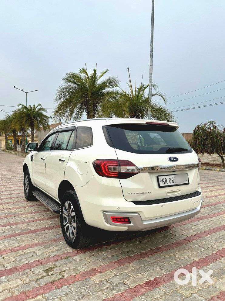 Ford Endeavour Titanium 4x2, 2021